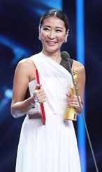 黄渤封帝梁静替领玩暧昧