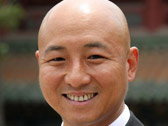 演员