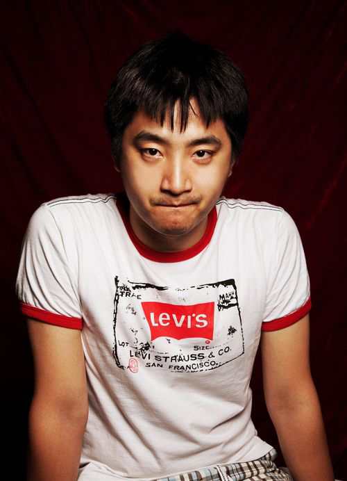 编剧:德柏《爱笑会议室》,《谢天谢地你来啦》编剧及特邀演员.