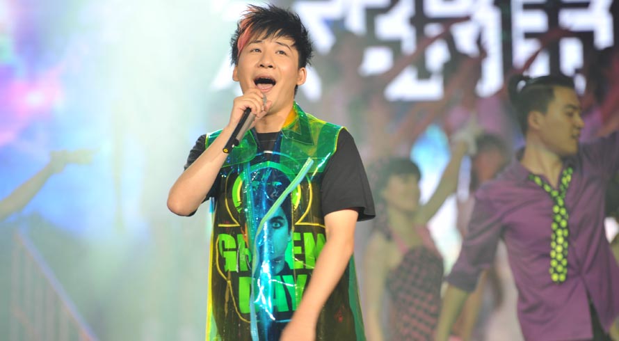 山东卫视《歌声传奇》总决赛 风行网 - 用风行,看最好的电影