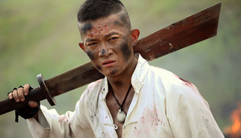 这支正义之师帮中的代表物打狗棍无意间落到铁血汉子戴天理的手中,戴