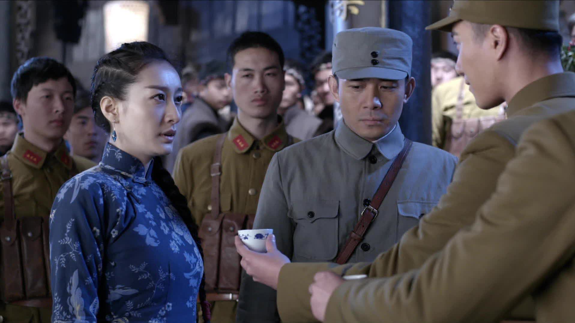 赵天虎故意灌醉何新国和赵红花