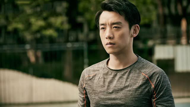 【超越】郑恺展双面人生表演爆发力获赞