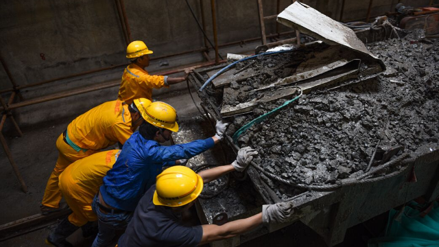 修地铁是往地下挖,为什么看不到土运上来?这里面学问可大了