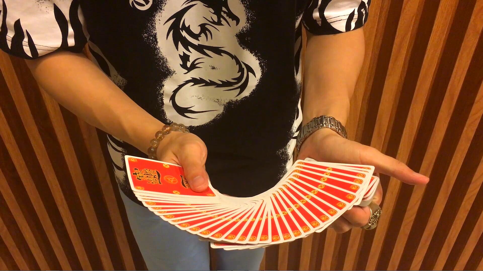 花切手法教学:保罗摊牌!扑克牌耍帅必练