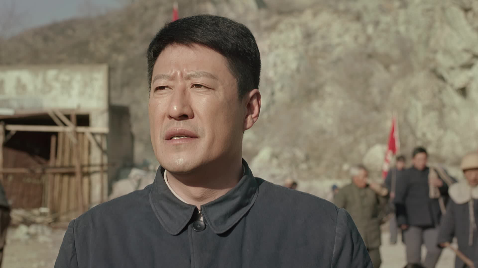 《红旗渠》:引漳入林工程正式命名为红旗渠,这名字大气!